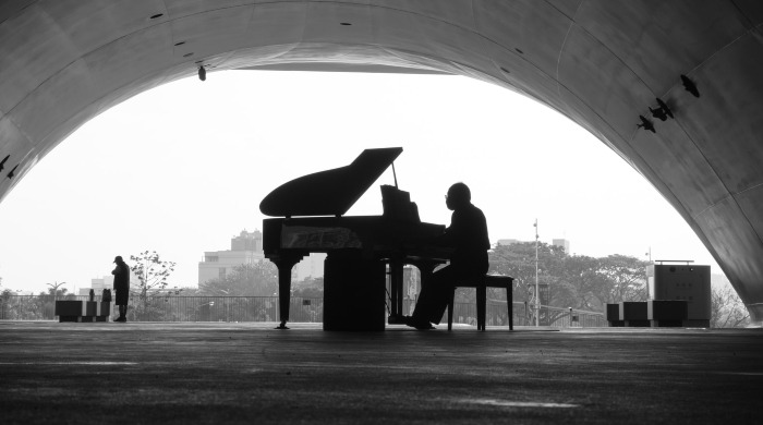 wider piano sound